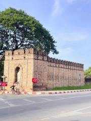 Chang Phuak Gate (The Elephant Gate)