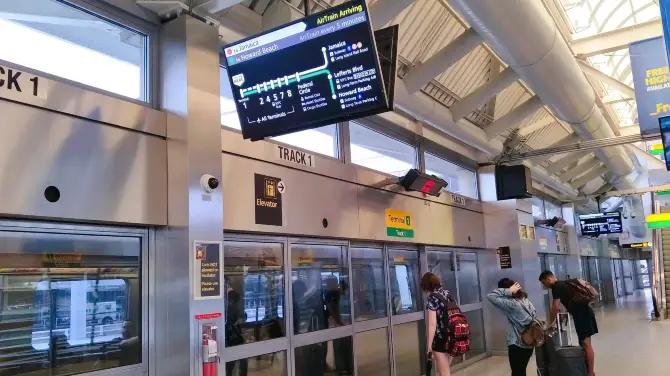 2_AirTrain JFK