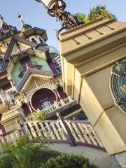 Mystic Manor