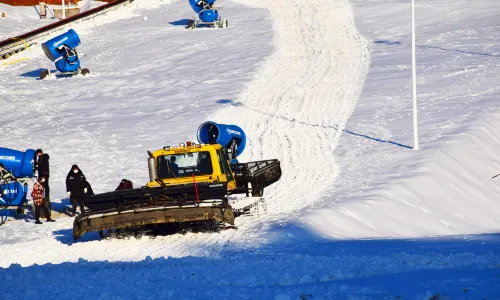 Xingshan Zhaojun International Ski Resort