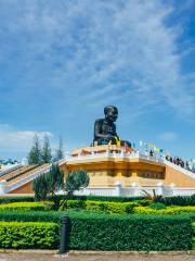 Wat Huay Mongkol