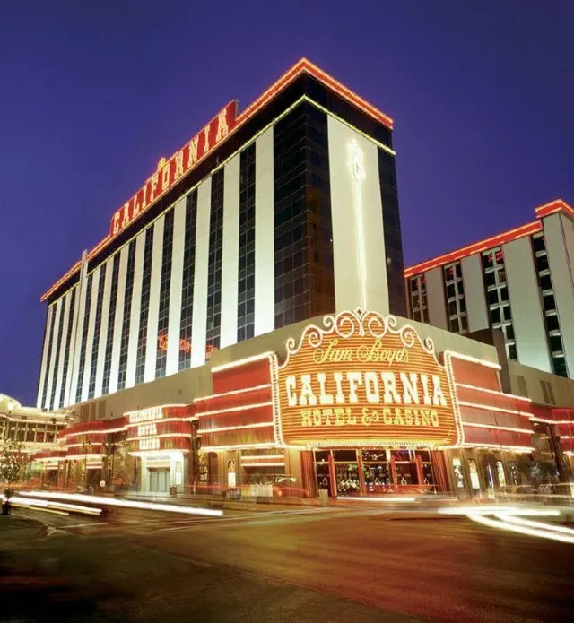 2025 Best Fremont Street Experience in Downtown Las Vegas