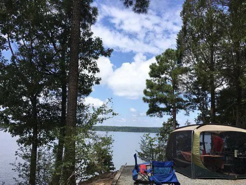 Lake Piru Recreation Area: A Great Getaway from LA