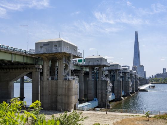 Jamsil Bridge