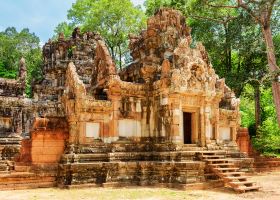 Hotels near Angkor National Museum