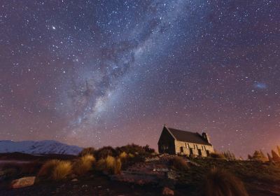 Tekapo Chinese Stargazing