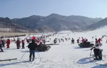 八達嶺滑雪場