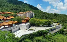 Hongfa Temple