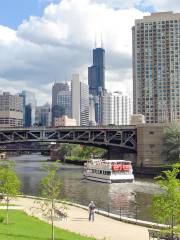 Chicago Sightseeing Cruises / Shoreline Sightseeing Tour