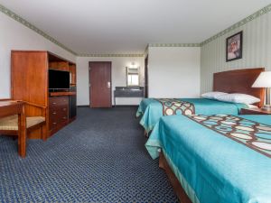 Super 8 by Wyndham Sacramento