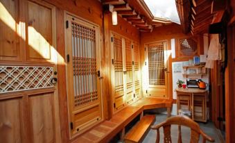 Todaki Hanok Guesthouse Seoul