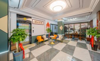 Hefeng Hotel (Liuzhou Liujiang Government Store)