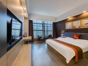 Homeinn Huayi Selected (Shijiazhuang Xinbai Square Vientiane City Zhongshan West Road)