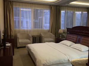 Shucheng Jinmingyang Business Hotel