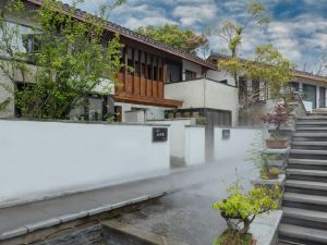 Lushan Three-step waterfall Guesthouse