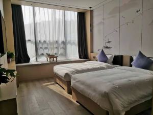 Linyi Boutique Hotel