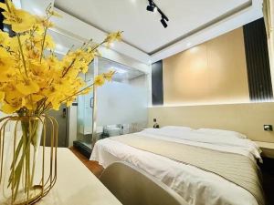 Guanzhong Star Business Hotel (Xi'an Xianyang International Airport)