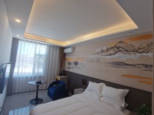 Huayue Hotel, Yuanping City