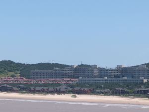 Po Li Fengyin Seaview Hotel