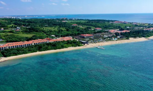 Fusaki Beach Resort Hotel & Villas