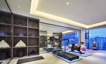 Ease Hotel (Jingmen Wanda Plaza Smart store)