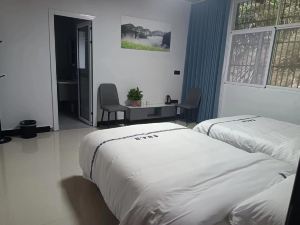 Hefeng Jiwang Homestay