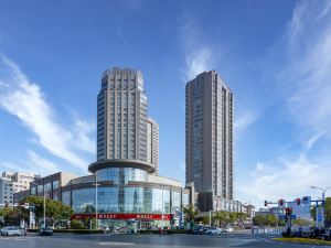 Grand Rezen Hotel Merryland Changshu