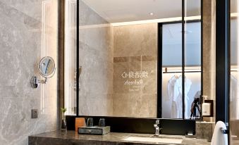 EVEN Hotel Shenzhen Nanshan, an IHG Hotel