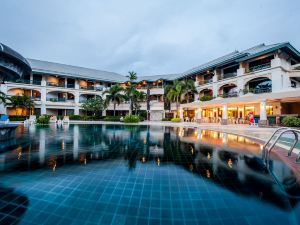 Phi Phi Island Cabana Hotel