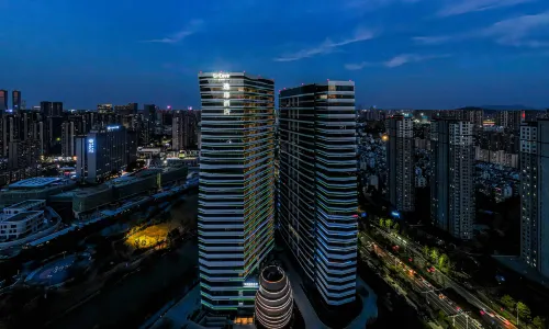 UrCove by HYATT Hangzhou Riverside CBD