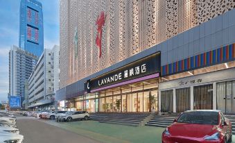 Lavande Hotel (Shenzhen Luohu Baoneng Center Sungang Subway Station Branch)