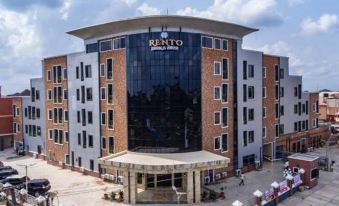 Rento Hotel and Suites