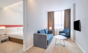 Holiday Inn Express & Suites Johor Bahru, an IHG Hotel