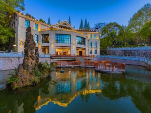 Longshan Garden Hotel