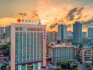 Shengfeng Hotel (Jiaxiu Building, Nanming District)