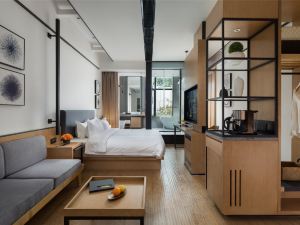 Sfeel Designer Hotel (Chengdu Renmin South Road Branch)