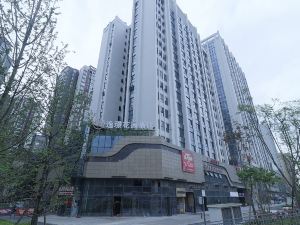 Yijing Garden Hotel (Lingang Xintiandi University Town)