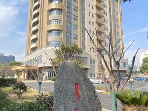 Junsheng Apartment (Waigaoqiao Free Trade Zone Branch)