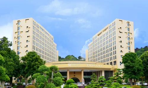 Baiqiang International Hotel , Shiyan Century Top 100