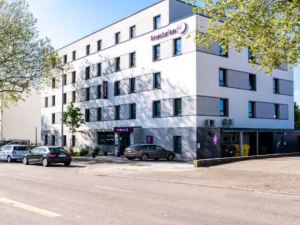 Premier Inn Heidelberg City Bahnstadt Hotel