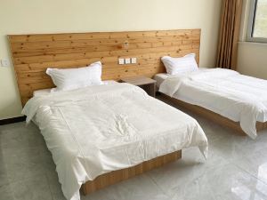 Qingzhou Yibai Guest Room