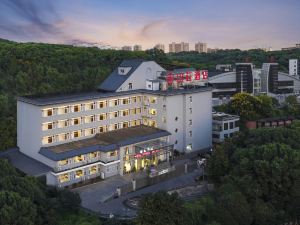 Shanzhuang Hotel (Yichang CBD Shopping Center Yiling Plaza Branch)