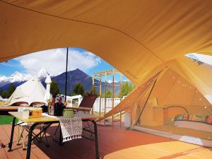 Basongtuo Himalaya Light Luxury Camping Base