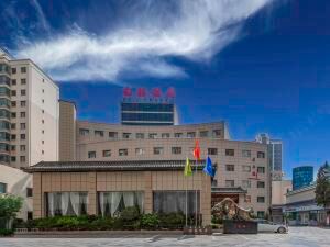 Baiyin Hotel