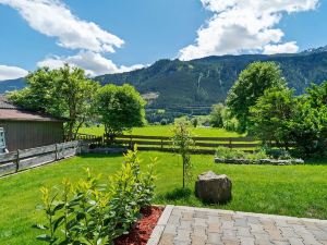 Cosy Apartment in Muhlbach with Balcony