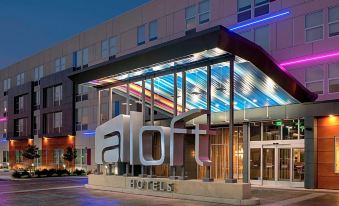 Aloft Omaha Aksarben Village