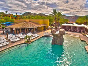 Hilton Phoenix Tapatio Cliffs Resort