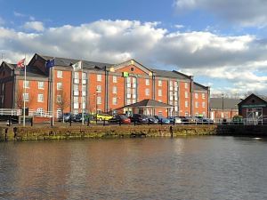 Holiday Inn Ellesmere Port - Cheshire Oaks