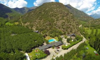 Camping Bungalows la Borda del Pubill