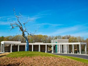 Courtyard Bentonville